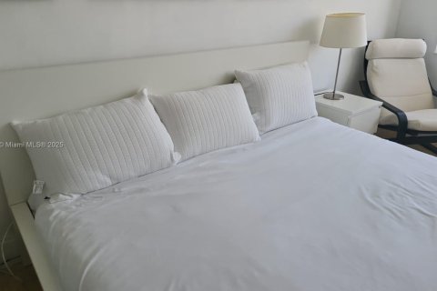 Condominio en venta en Miami Beach, Florida, 1 dormitorio, 51.1 m2 № 1978034 - foto 8