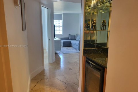Condominio en venta en Miami Beach, Florida, 1 dormitorio, 51.1 m2 № 1978034 - foto 28