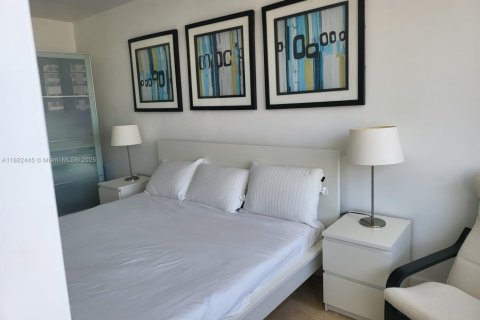 Condominio en venta en Miami Beach, Florida, 1 dormitorio, 51.1 m2 № 1978034 - foto 19