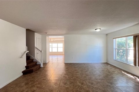 Casa en alquiler en Davenport, Florida, 5 dormitorios, 281.77 m2 № 1720004 - foto 5