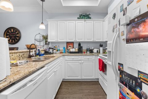 Condominio en venta en Gainesville, Florida, 2 dormitorios, 79.9 m2 № 1615459 - foto 12