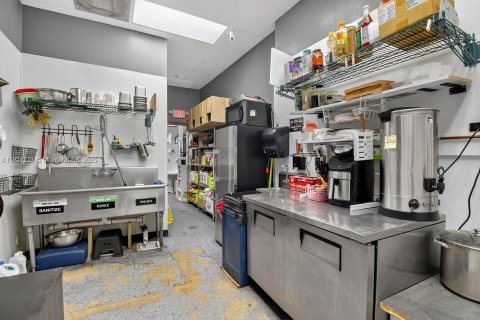 Immobilier commercial à vendre à Florida City, Floride № 1974234 - photo 6