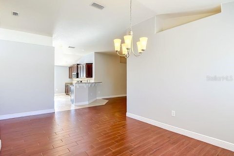 Купить виллу или дом в Сан-Антонио, Флорида 9 комнат, 170.48м2, № 2215165 - фото 25