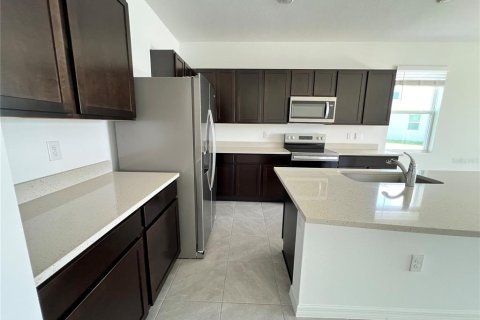 Adosado en alquiler en Apollo Beach, Florida, 3 dormitorios, 163.32 m2 № 1908838 - foto 4