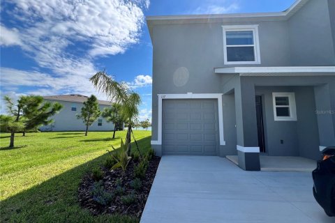 Adosado en alquiler en Apollo Beach, Florida, 3 dormitorios, 163.32 m2 № 1908838 - foto 2