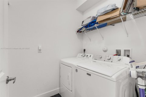 Villa ou maison à vendre à Homestead, Floride: 4 chambres № 1864938 - photo 20