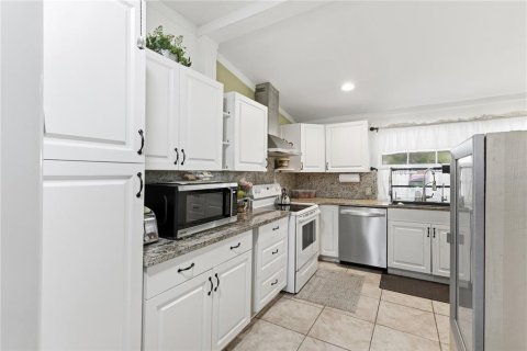 Villa ou maison à vendre à Haines City, Floride: 3 chambres, 107.77 m2 № 2272882 - photo 14