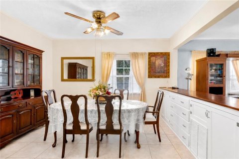 Villa ou maison à vendre à Haines City, Floride: 3 chambres, 107.77 m2 № 2272882 - photo 10