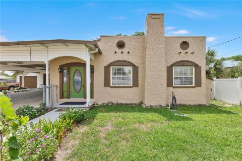 Villa ou maison à vendre à Haines City, Floride: 3 chambres, 107.77 m2 № 2272882 - photo 5