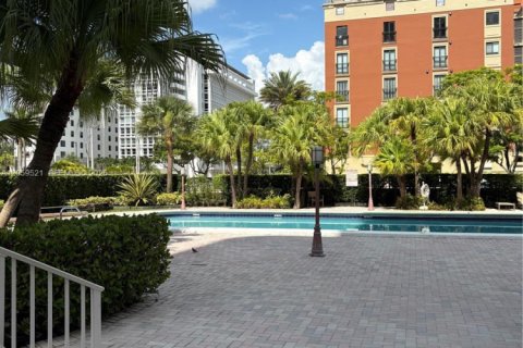 Condominio en venta en Coral Gables, Florida, 3 dormitorios, 130.06 m2 № 2260296 - foto 15