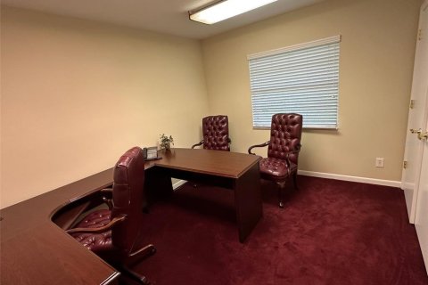 Immobilier commercial à louer à Sanford, Floride: 245.35 m2 № 1659627 - photo 7
