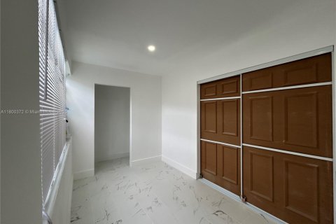 Appartement à louer à Miami, Floride: 1 chambre, 51.1 m2 № 1685948 - photo 13