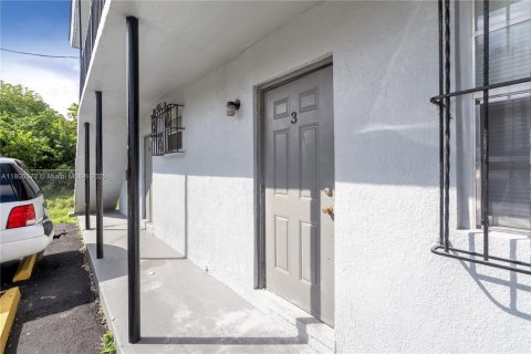 Appartement à louer à Miami, Floride: 1 chambre, 51.1 m2 № 1685948 - photo 1