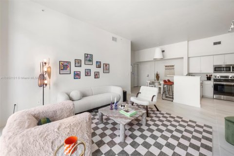 Купить кондоминиум в Майами, Флорида 2 спальни, 105.91м2, № 1858978 - фото 24