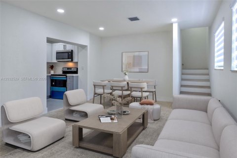 Villa ou maison à louer à Hialeah, Floride: 2 chambres, 102.19 m2 № 2146523 - photo 14