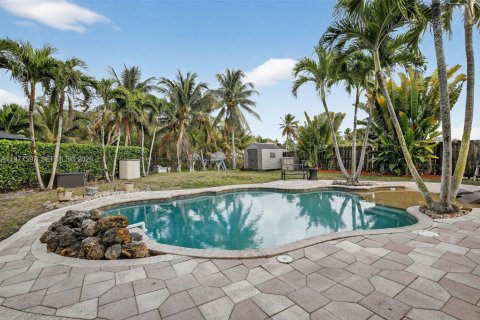 Купить виллу или дом в Дейви, Флорида 4 спальни, 195.09м2, № 2042512 - фото 29