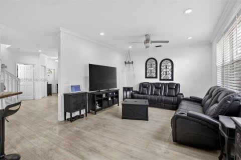 Купить виллу или дом в Дейви, Флорида 4 спальни, 195.09м2, № 2042512 - фото 12