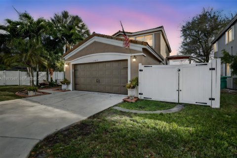 Купить виллу или дом в Дейви, Флорида 4 спальни, 195.09м2, № 2042512 - фото 6