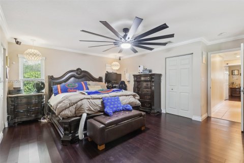 House in Coral Springs, Florida 4 bedrooms, 191.38 sq.m. № 2042447 - photo 30