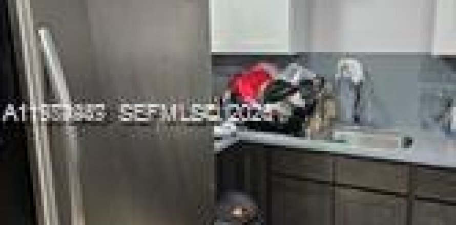 Квартира в Майами, Флорида 2 спальни, 390м2 № 2041341