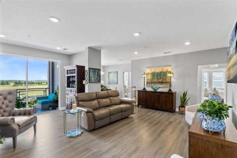 Condominio en venta en Orlando, Florida, 3 dormitorios, 167.13 m2 № 2137905 - foto 6