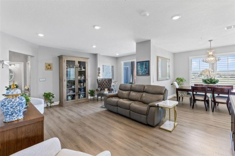 Condominio en venta en Orlando, Florida, 3 dormitorios, 167.13 m2 № 2137905 - foto 10