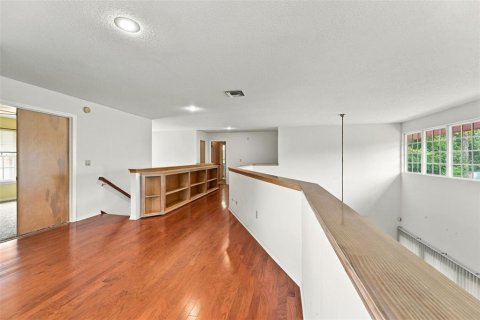 Villa ou maison à vendre à Lake Mary, Floride: 5 chambres, 322.84 m2 № 2405264 - photo 15