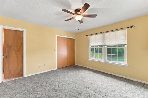 Villa ou maison à vendre à Lake Mary, Floride: 5 chambres, 322.84 m2 № 2405264 - photo 20