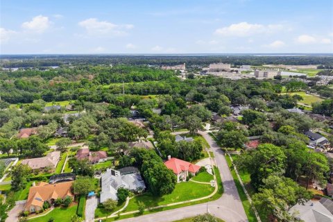 Villa ou maison à vendre à Lake Mary, Floride: 5 chambres, 322.84 m2 № 2405264 - photo 8
