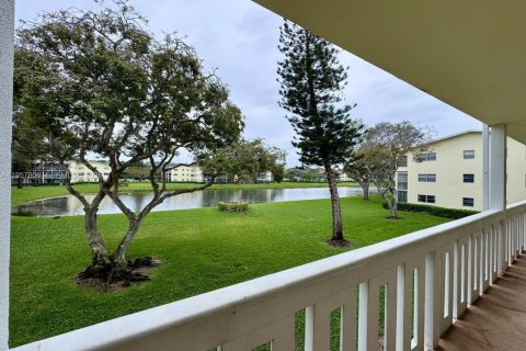 Apartment in Boca Raton, Florida 1 bedroom, 66.89 sq.m. № 2019786 - photo 10