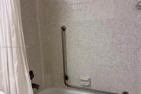 Apartment in Boca Raton, Florida 1 bedroom, 66.89 sq.m. № 2019786 - photo 7