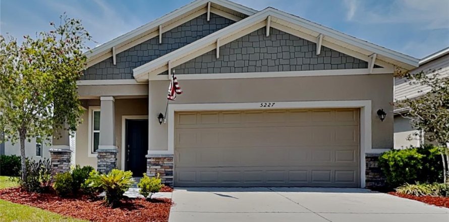 Villa ou maison à Wesley Chapel, Floride 3 chambres, 147.71 m2 № 2117713