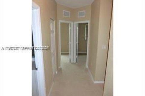 Casa en alquiler en Pembroke Park, Florida, 3 dormitorios, 124.02 m2 № 2007448 - foto 4