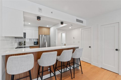 Copropriété à louer à Hollywood, Floride: 54.81 m2 № 2168906 - photo 7