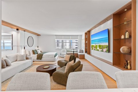 Copropriété à louer à Hollywood, Floride: 54.81 m2 № 2168906 - photo 22