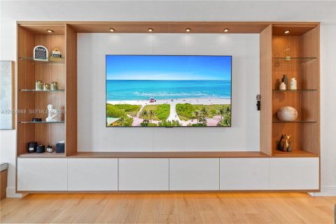Copropriété à louer à Hollywood, Floride: 54.81 m2 № 2168906 - photo 18