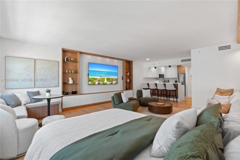Copropriété à louer à Hollywood, Floride: 54.81 m2 № 2168906 - photo 25