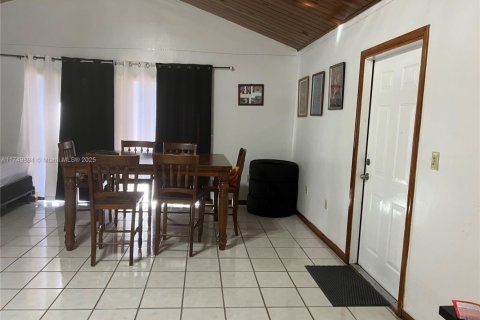 Casa en venta en Palmetto Bay, Florida, 3 dormitorios, 154.12 m2 № 1860358 - foto 9