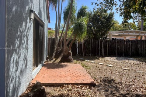 Casa en venta en Palmetto Bay, Florida, 3 dormitorios, 154.12 m2 № 1860358 - foto 3