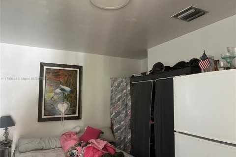 Casa en venta en Palmetto Bay, Florida, 3 dormitorios, 154.12 m2 № 1860358 - foto 17