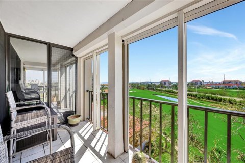 Condo in Saint Petersburg, Florida, 2 bedrooms  № 1567745 - photo 6
