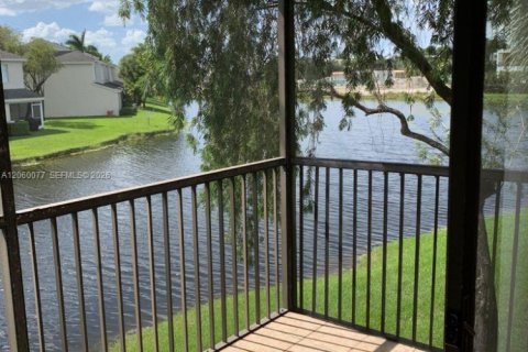 Copropriété à vendre à Weston, Floride: 2 chambres, 113.34 m2 № 2264630 - photo 9