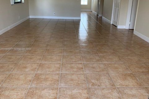 Copropriété à vendre à Weston, Floride: 2 chambres, 113.34 m2 № 2264630 - photo 5