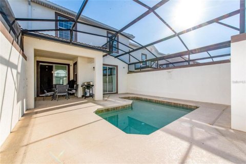 Adosado en venta en Davenport, Florida, 4 dormitorios, 176.7 m2 № 2141614 - foto 24