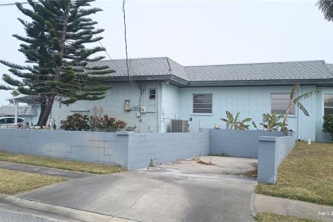 Villa ou maison à vendre à Daytona Beach, Floride: 4 chambres, 180.32 m2 № 1535954 - photo 3