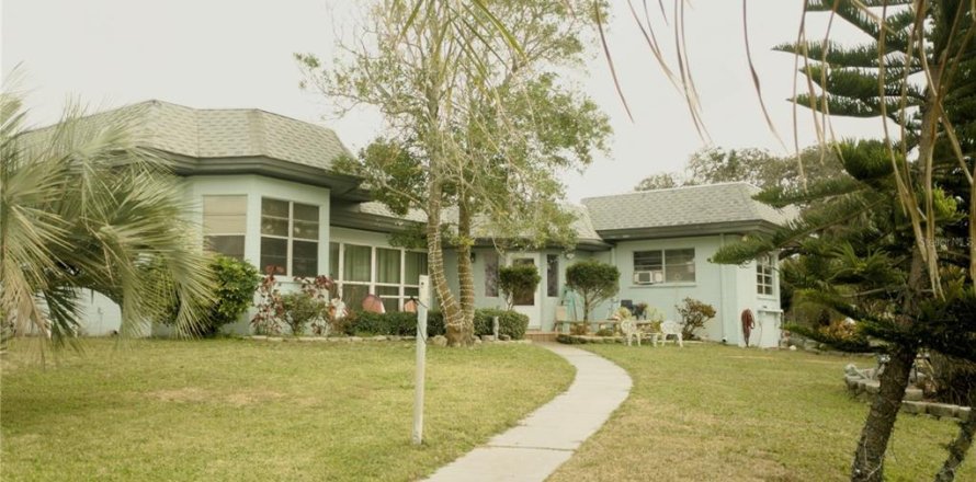 House in Daytona Beach, Florida 4 bedrooms, 180.32 sq.m. № 1535954
