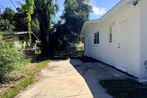House in Sarasota, Florida 1 bedroom, 40.32 sq.m. № 2378109 - photo 2