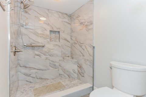 Condo in Delray Beach, Florida, 2 bedrooms  № 2387059 - photo 22