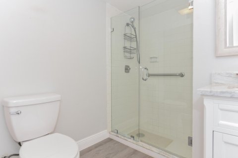 Condo in Delray Beach, Florida, 2 bedrooms  № 2387059 - photo 24