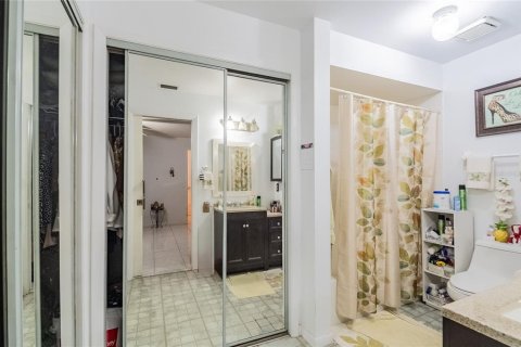House in Lakeland, Florida 4 bedrooms, 164.34 sq.m. № 1540656 - photo 18